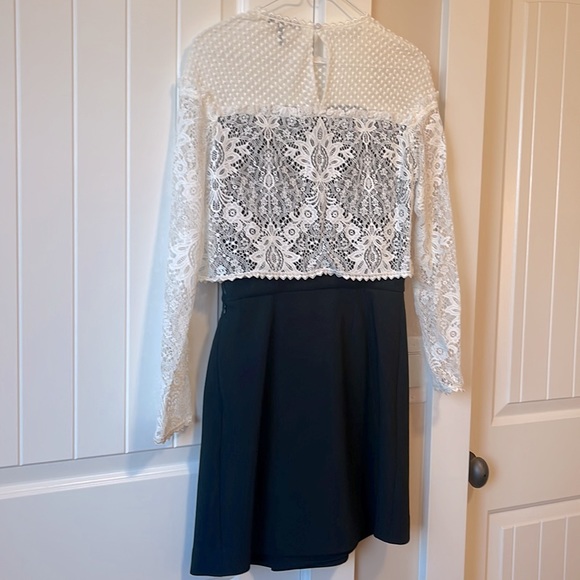 Maje Black and Cream Lace Dress with long sleeves - Picture 7 of 7